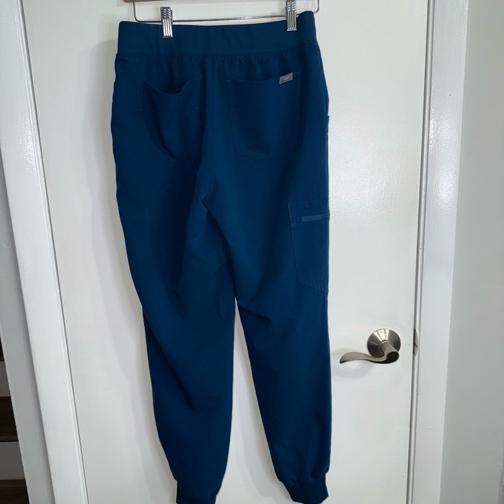 FIGS Zamora Jogger Scrub Pants in Deep Reef Size Small - Picture 6 of 9